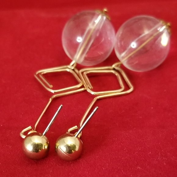 Lucite Ball Metal Square Spiral Drop Earrings - Picture 5 of 5